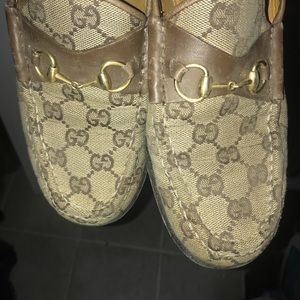 Gucci Shoes - Vintage Gucci shoes Gucci Shoes - Vintage Gucci shoes